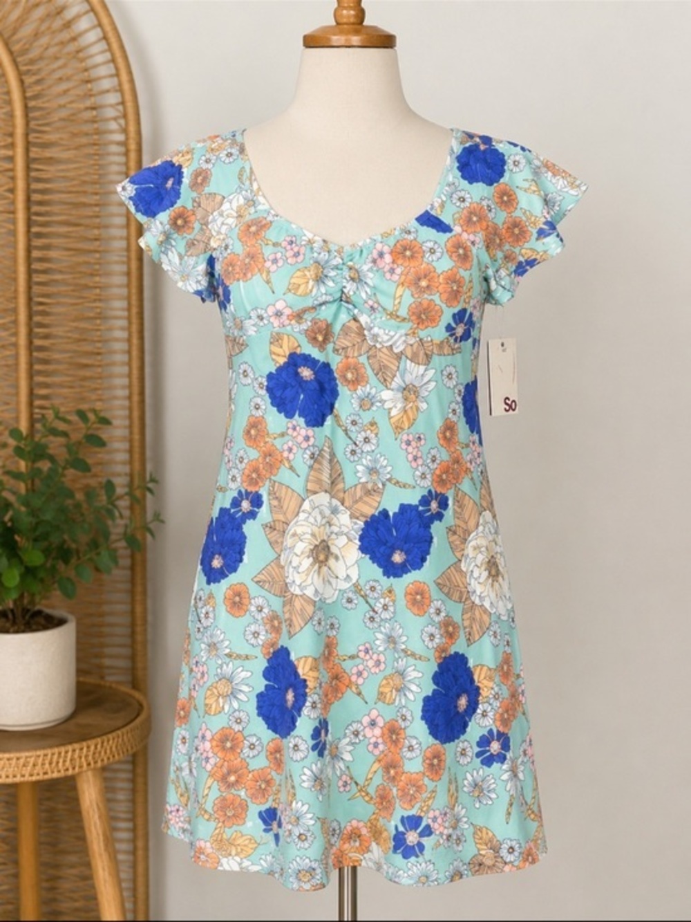SO Woman/juniors summer beach cover/dress. Size S. NWT